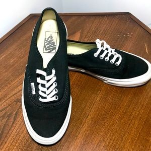 Black Vans